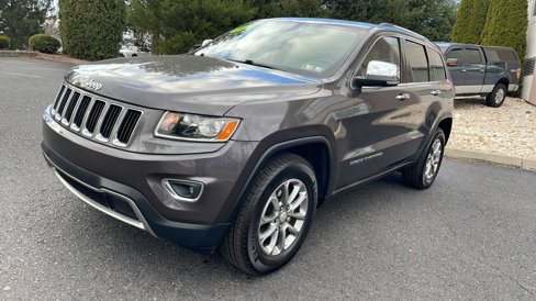 Used 2014 Jeep Grand Cherokee Limited image 12