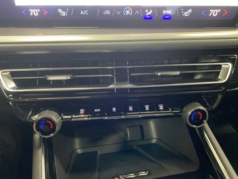New 2026 Chevrolet Traverse LT w/ Driver Confidence Package image 44
