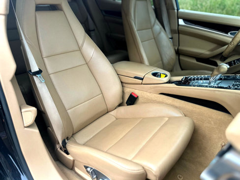 Used 2010 Porsche Panamera Turbo image 31