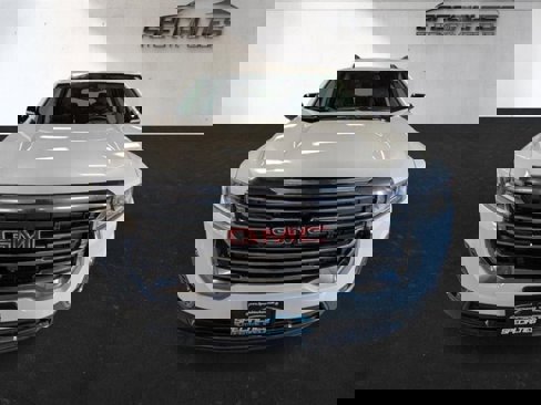 Used 2023 GMC Acadia AT4 w/ Technology Package image 6