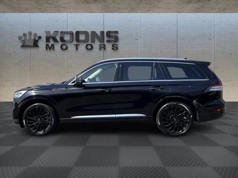 Certified 2022 Lincoln Aviator Reserve w/ Equipment Group 201A image 4