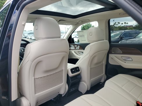 New 2026 Mercedes-Benz GLE 450 4MATIC image 13