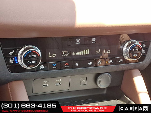 New 2025 Mitsubishi Outlander SEL image 13