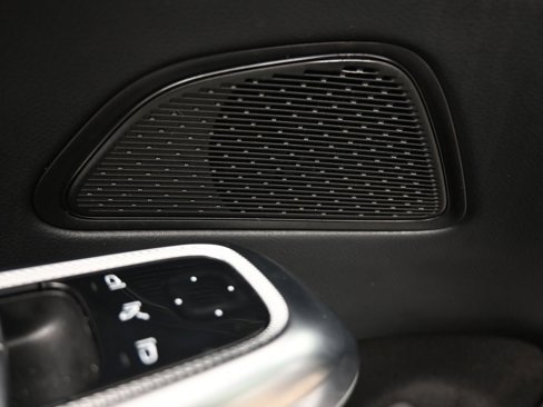 Used 2025 Mercedes-Benz E 350 Sedan image 14