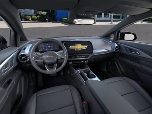 New 2025 Chevrolet Equinox EV LT image 15