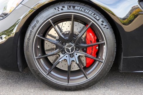 Used 2018 Mercedes-Benz AMG GT R image 14