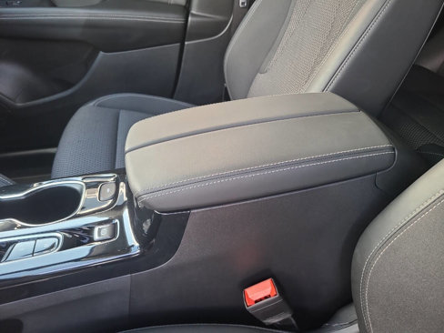 Used 2023 Buick Envision Preferred image 35