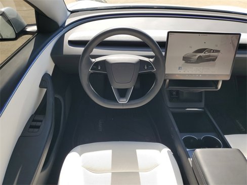 Used 2024 Tesla Model 3 Standard Range image 33