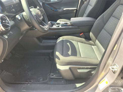 New 2026 Chevrolet Equinox LT w/ LPO, Floor Liner Package image 10