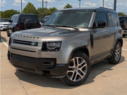 New 2025 Land Rover Defender 90 X-Dynamic SE image 1