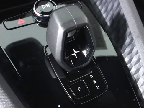 Used 2022 Polestar Polestar 2 w/ Performance Package image 25
