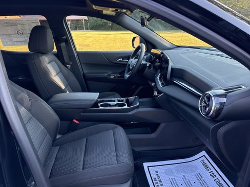 New 2026 Chevrolet Equinox LT w/ Midnight Edition image 15