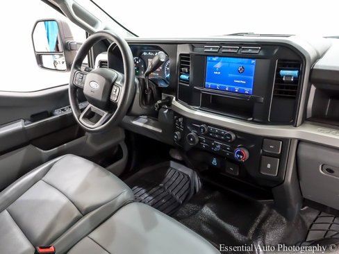 Used 2024 Ford F350 XL w/ XL Chrome Package image 30