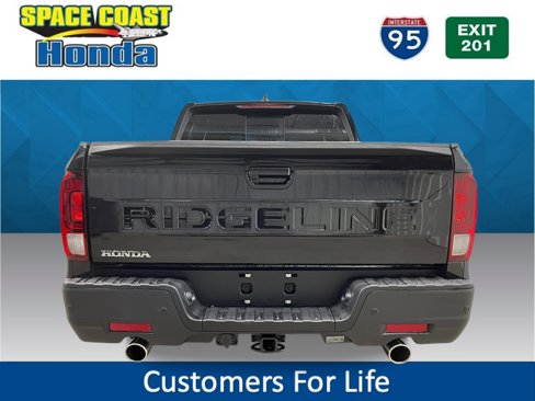 New 2026 Honda Ridgeline Black Edition image 4