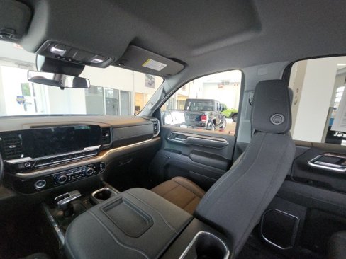 Used 2022 Chevrolet Silverado 1500 RST image 36