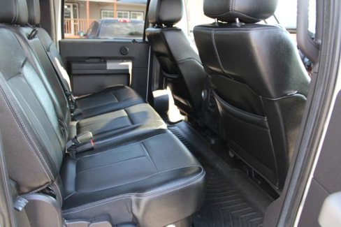 Used 2016 Ford F350 Lariat image 27