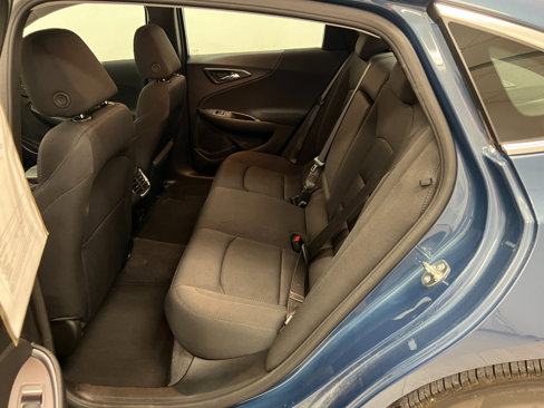 Used 2024 Chevrolet Malibu LT image 22