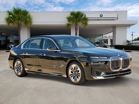 New 2026 BMW i7 eDrive50 w/ Premium Package image 3