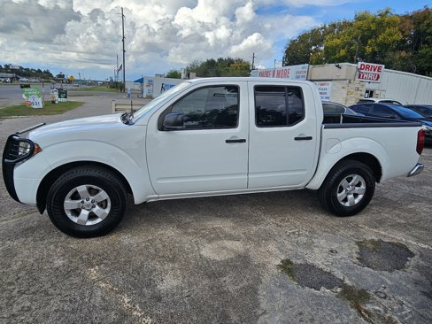 Used 2012 Nissan Frontier SV image 9