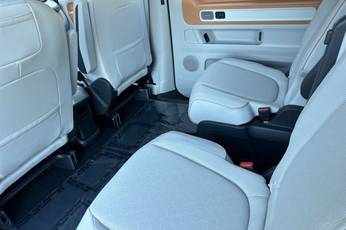 New 2025 Volkswagen ID. Buzz Pro S Plus image 11