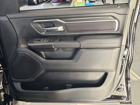 New 2026 RAM 1500 4x4 Crew Cab image 25