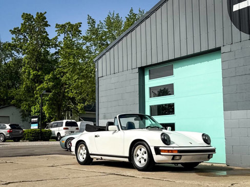 Used 1986 Porsche 911 Carrera image 13