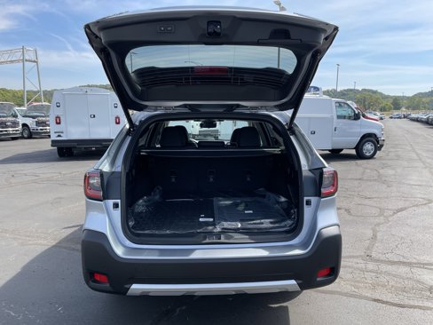 New 2025 Subaru Outback Touring XT image 5