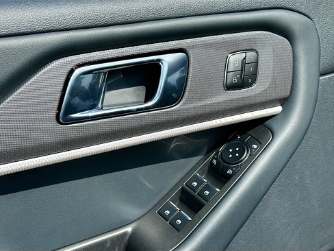 New 2025 Ford Explorer ST image 8