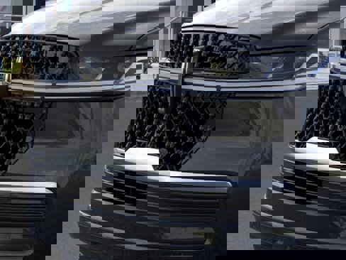 New 2025 Lincoln Navigator L Reserve w/ Jet Appearance Package image 17