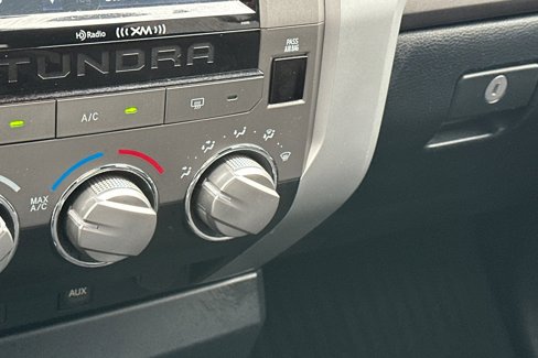 Used 2018 Toyota Tundra SR5 image 29