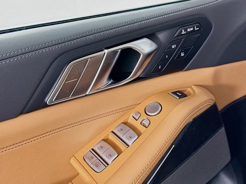 New 2026 BMW X7 xDrive40i image 23