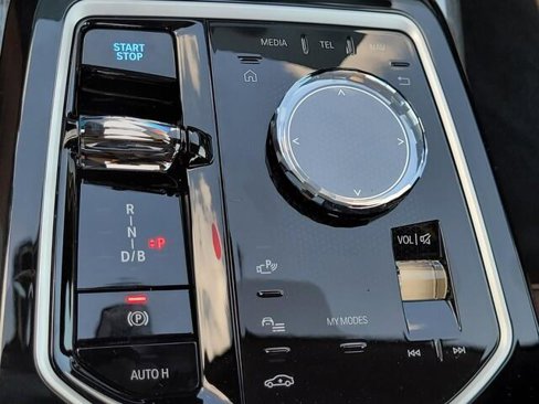 New 2026 BMW i7 eDrive50 w/ Premium Package image 18