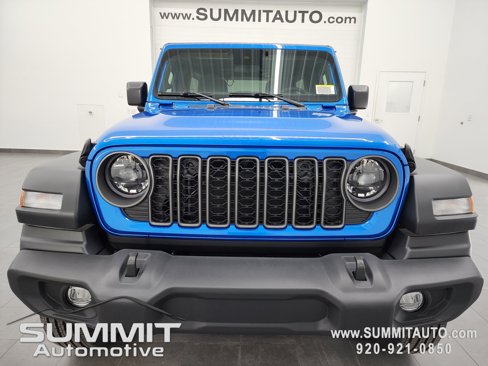 New 2025 Jeep Wrangler Sport S image 20