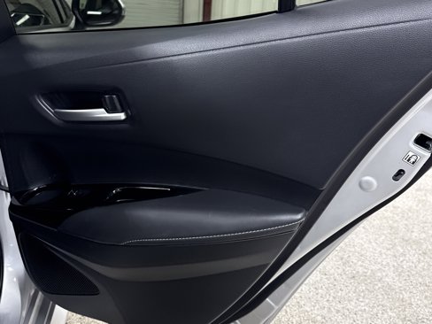Used 2025 Toyota Corolla SE image 27