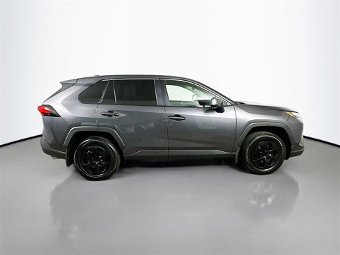 Used 2025 Toyota RAV4 LE image 7