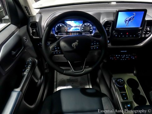 Used 2024 Ford Bronco Sport Outer Banks image 17