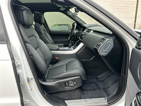Used 2019 Land Rover Range Rover Sport HSE Dynamic image 28