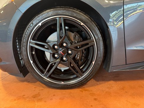 Used 2020 Chevrolet Corvette Stingray Premium Cpe w/ 3LT Preferred Equipment Group image 14