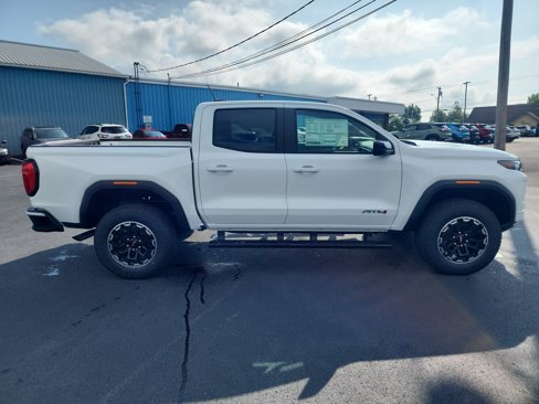 New 2026 GMC Canyon AT4 image 9