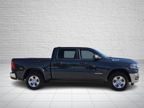New 2026 RAM 1500 4x4 Crew Cab image 5