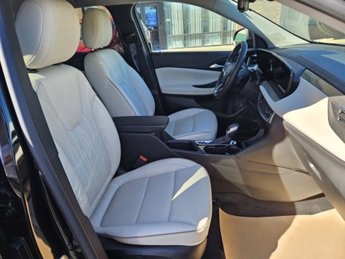 Certified 2024 Buick Encore GX Avenir w/ Avenir Technology Package image 10