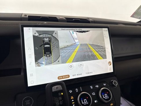 New 2026 Land Rover Defender 110 S image 31
