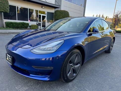 Used 2020 Tesla Model 3 Standard Range Plus image 4