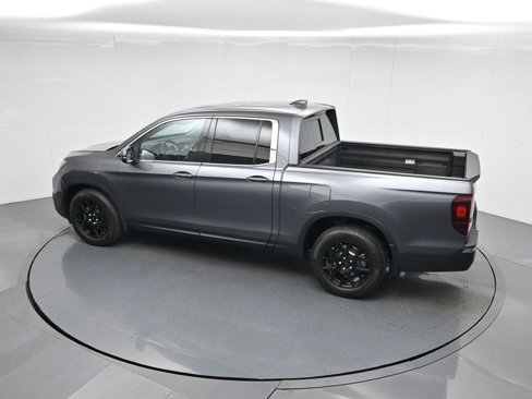 Used 2019 Honda Ridgeline RTL-T image 39
