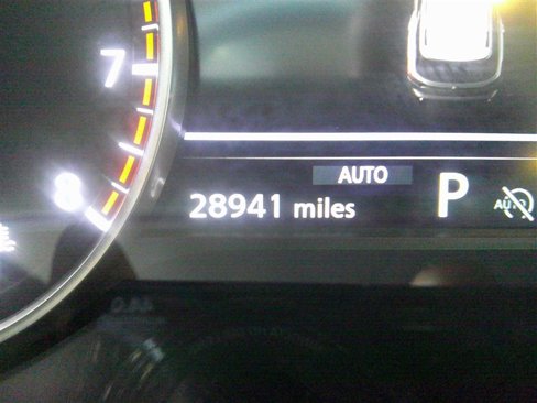 Used 2023 Nissan Pathfinder SL image 12