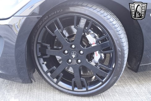 Used 2015 Maserati GranTurismo Sport image 7