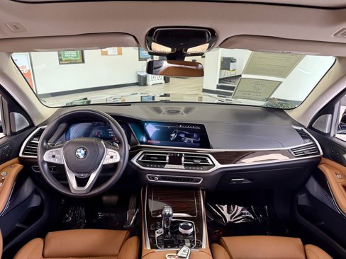 Used 2020 BMW X7 xDrive40i w/ Executive Package image 10