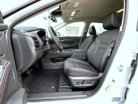 New 2026 Nissan Rogue SV image 11
