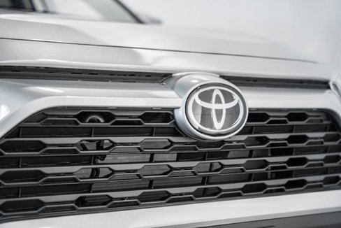 New 2025 Toyota RAV4 XLE image 11