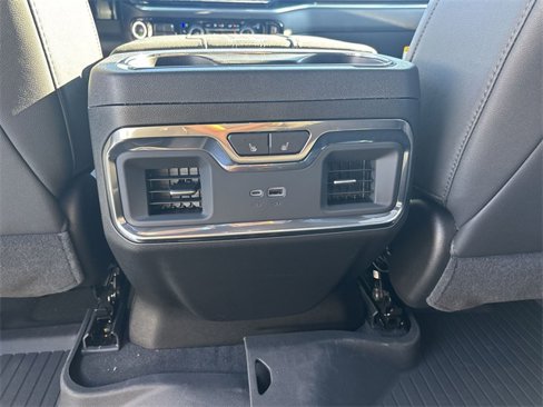 New 2026 Chevrolet Silverado 1500 High Country w/ Technology Package image 22